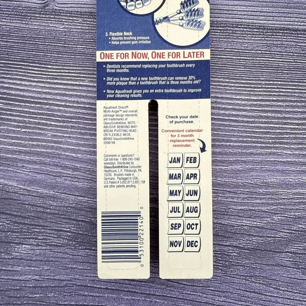 2 Pack Vintage Aquafresh Direct Flexible Neck Soft Toothbrush #31 2002 NEW NOS
